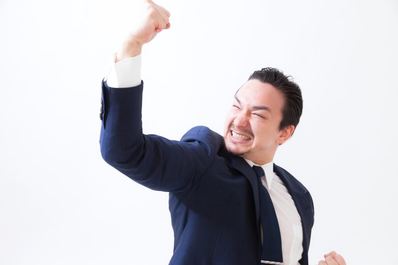 やる気マンマンの男性の画像